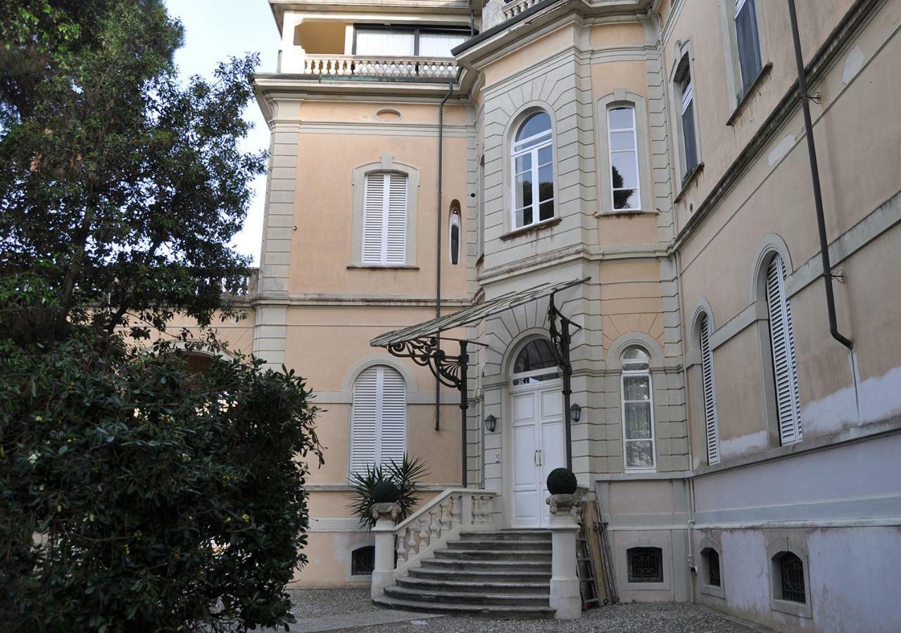 Villa Cobianchi Marina Di Pisa Esterno foto